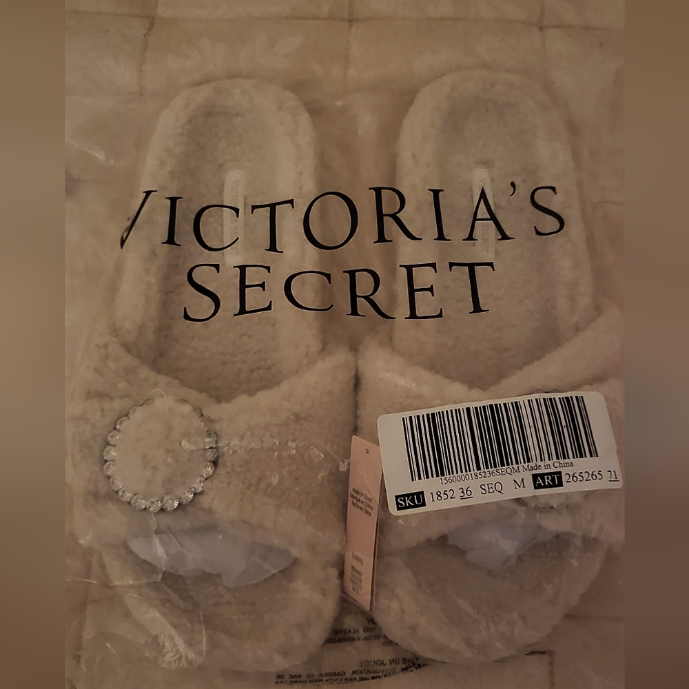 Victoria's Secret Slides Slippers M 7/8 Cream Bling NWT